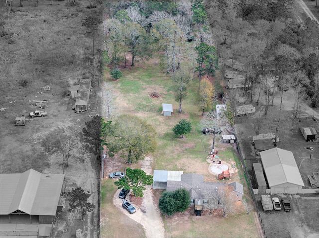 2373 Crockett Martin Road, Conroe, TX 77306