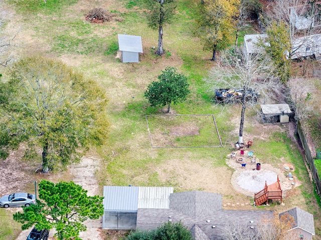 2373 Crockett Martin Road, Conroe, TX 77306