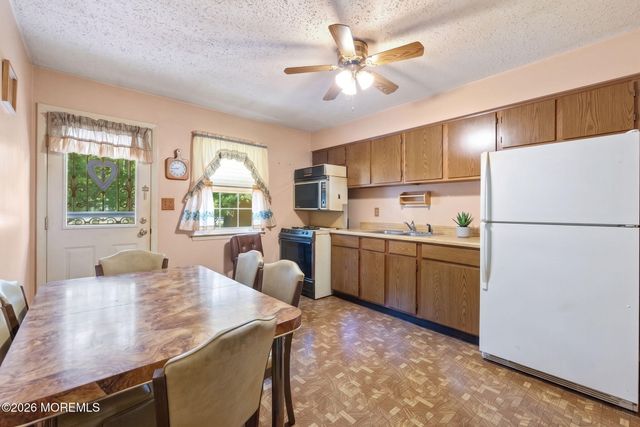 962 Sids Court 962, Brick, NJ 08724