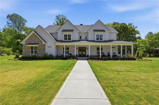 985 Whitehead Road, Sugar Hill, GA 30518