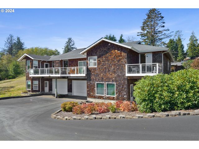 4612 Ne I Ave, Neotsu, OR 97364