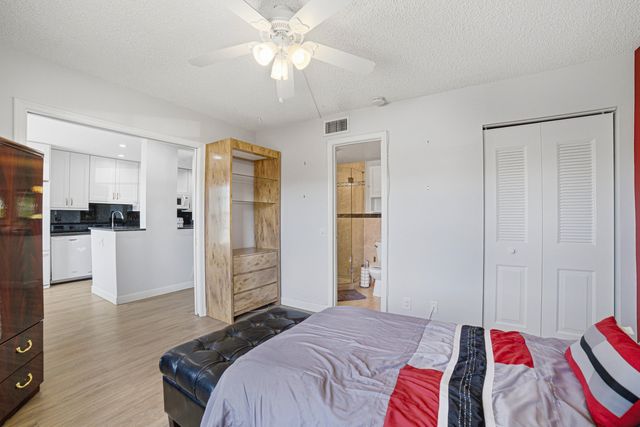 2901 SW 15th Street 102, Delray Beach, FL 33445