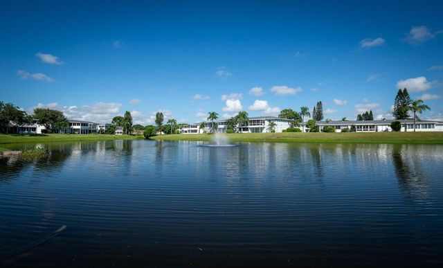 2901 SW 15th Street 102, Delray Beach, FL 33445