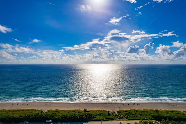 2901 SW 15th Street 102, Delray Beach, FL 33445