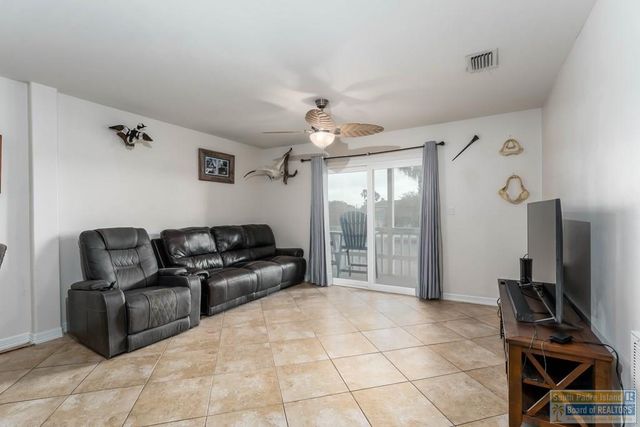 805 Santa Isabel Blvd Apt E6 6, Laguna Vista, TX 78578