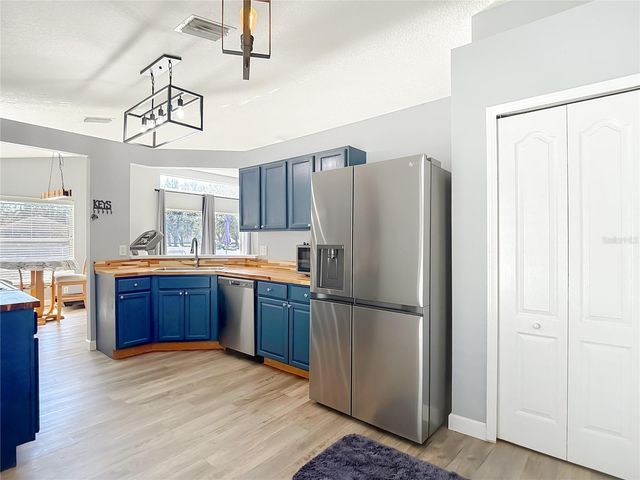 10411 HUNTERS HAVEN BOULEVARD, Riverview, FL 33578