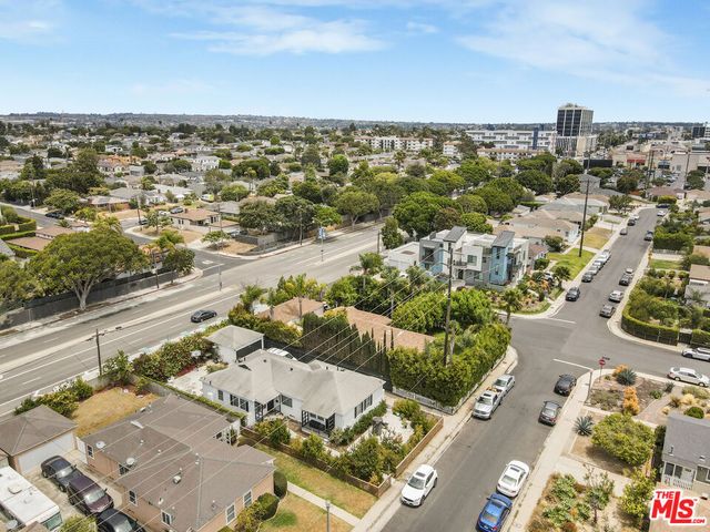 6445 W 86th Place, Los Angeles, CA 90045