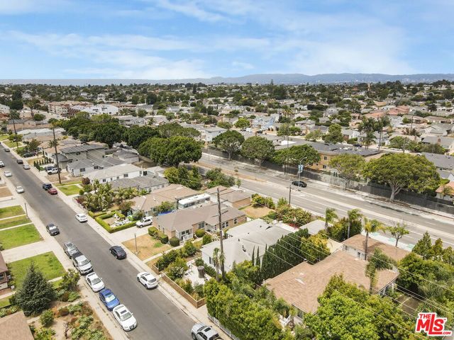 6445 W 86th Place, Los Angeles, CA 90045