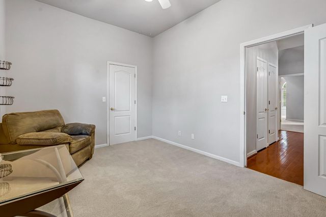 5035 W Birch Avenue, Fresno, CA 93722