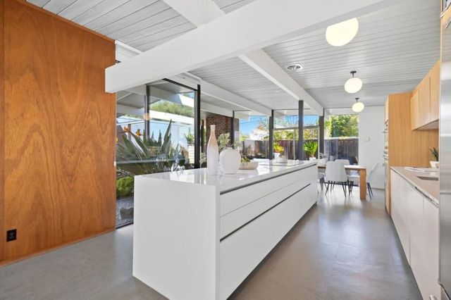 2440 Fairoak Court, San Jose, CA 95125