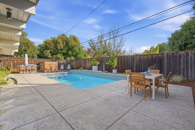 2440 Fairoak Court, San Jose, CA 95125