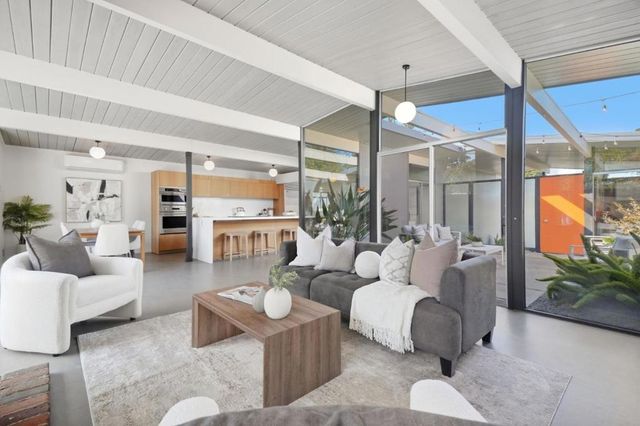 2440 Fairoak Court, San Jose, CA 95125