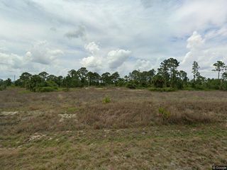 654 Mulberry Avenue S, Lehigh Acres, FL 33974