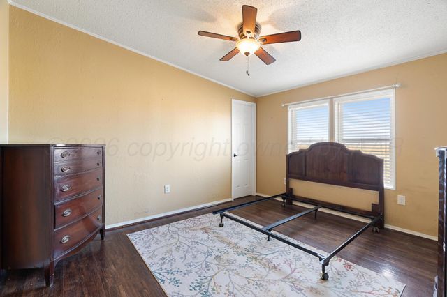 24900 Hix Drive, Canyon, TX 79015