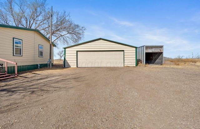 24900 Hix Drive, Canyon, TX 79015