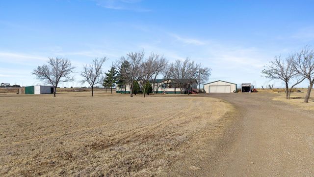 24900 Hix Drive, Canyon, TX 79015