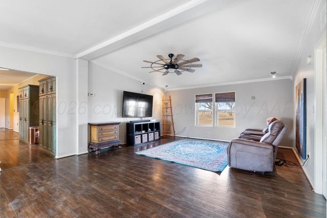 24900 Hix Drive, Canyon, TX 79015