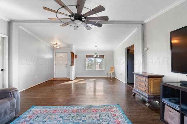 24900 Hix Drive, Canyon, TX 79015