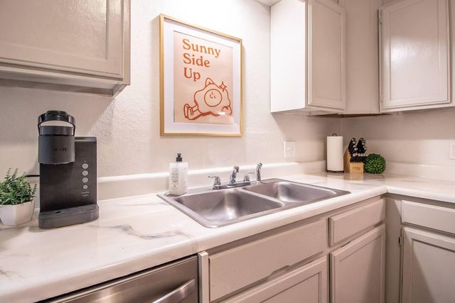 5806 6th Street, C, Lubbock, TX 79416