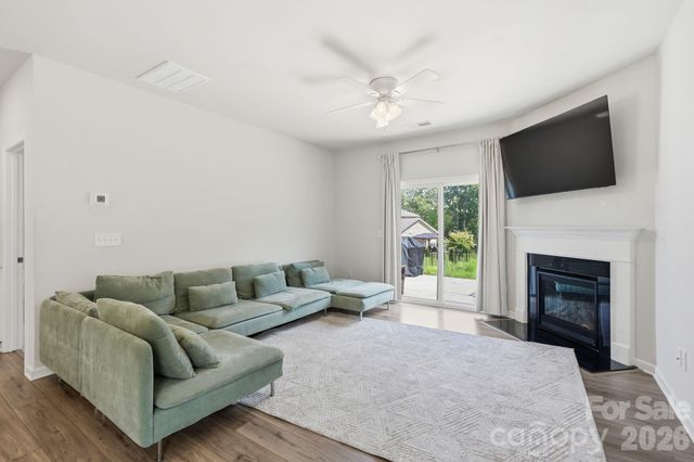 4681 Maiden Creek Way, Maiden, NC 28650