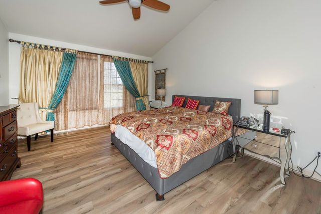 51328 Plymouth Valley Drive, Plymouth Charter Twp, MI 48170