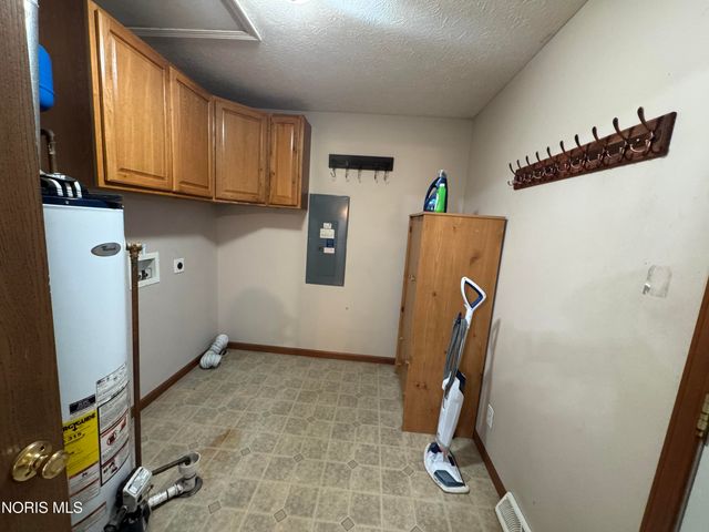 1468 S Jackson Street, Defiance, OH 43512