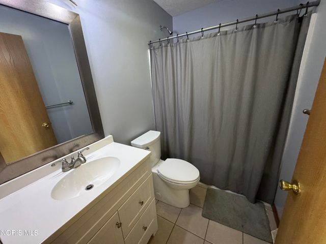 1468 S Jackson Street, Defiance, OH 43512