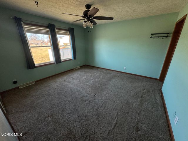 1468 S Jackson Street, Defiance, OH 43512