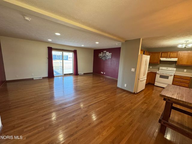 1468 S Jackson Street, Defiance, OH 43512