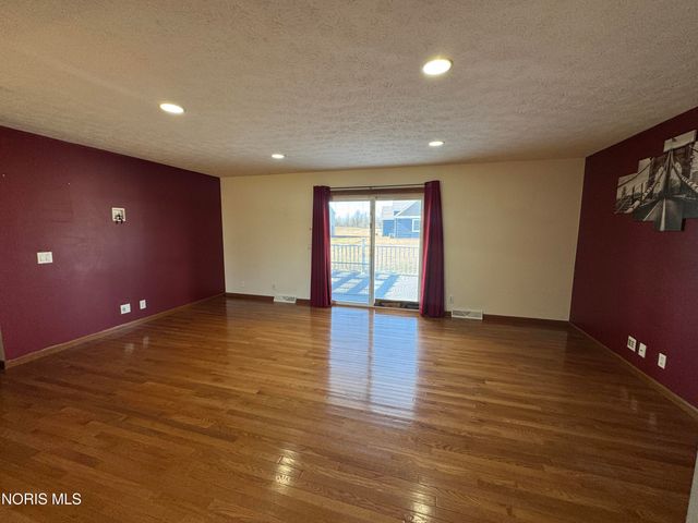 1468 S Jackson Street, Defiance, OH 43512