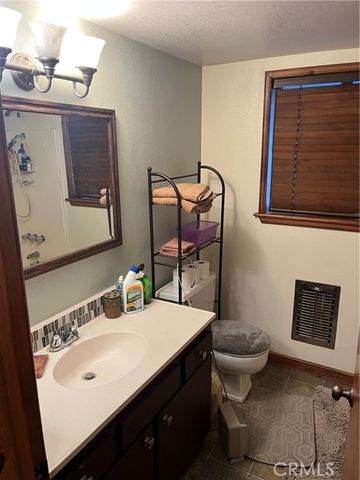 1366 Laura, Wrightwood, CA 92397