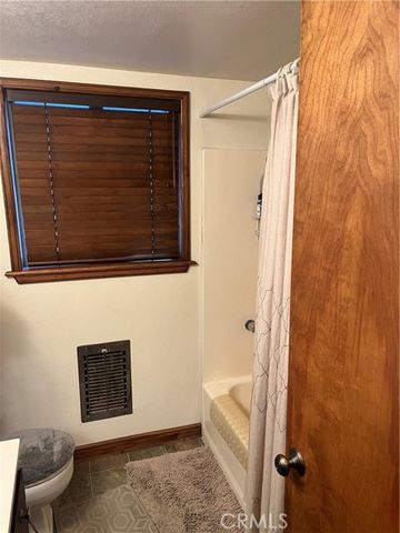 1366 Laura, Wrightwood, CA 92397