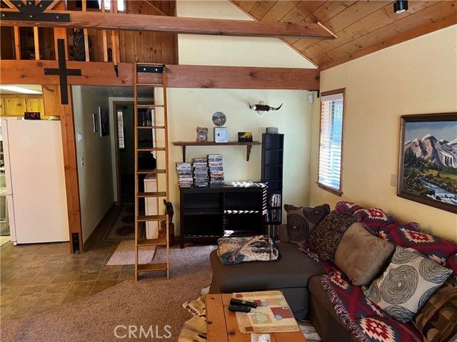 1366 Laura, Wrightwood, CA 92397