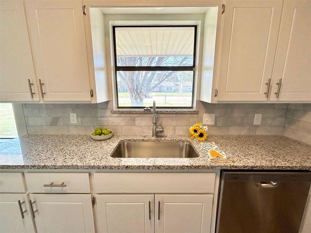 3201 NW Ferris Ave, Lawton, OK 73505