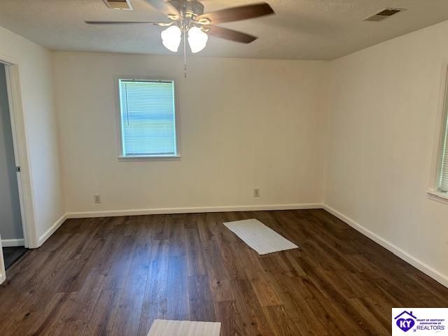 598 Wooden Lane, Elizabethtown, KY 42701