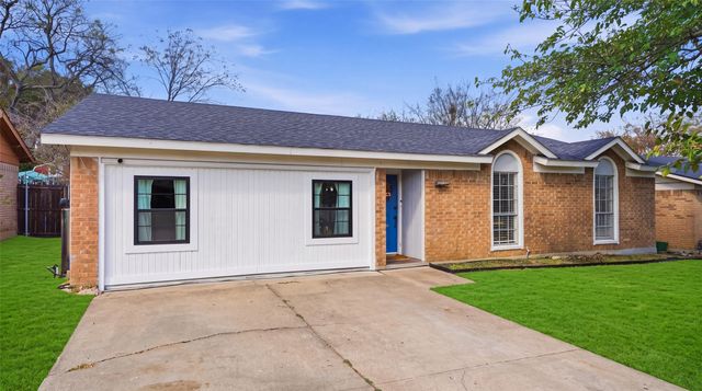 1602 Pisces Street, Grand Prairie, TX 75051