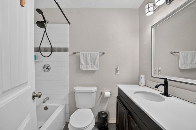 1602 Pisces Street, Grand Prairie, TX 75051