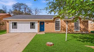 1602 Pisces Street, Grand Prairie, TX 75051