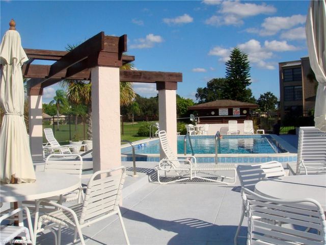 3655 Boca Ciega DR # 102, Naples, FL 34112