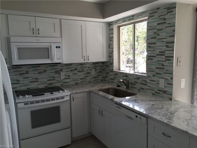 3655 Boca Ciega DR # 102, Naples, FL 34112