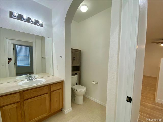 6722 S Winnipeg Circle 103, Aurora, CO 80016