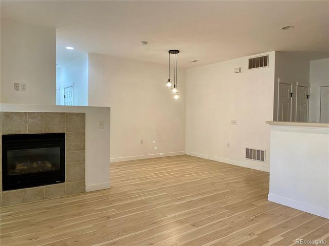 6722 S Winnipeg Circle 103, Aurora, CO 80016