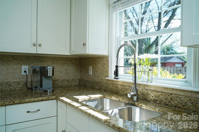 1823 Emerywood Drive, Charlotte, NC 28210