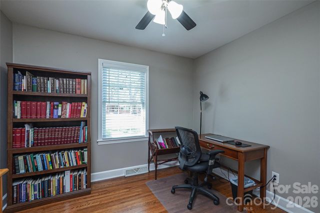 1823 Emerywood Drive, Charlotte, NC 28210