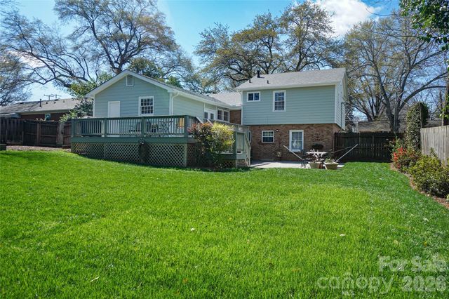 1823 Emerywood Drive, Charlotte, NC 28210