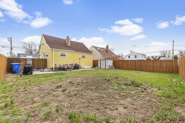 315 Herbert Avenue, Old Bridge, NJ 08857