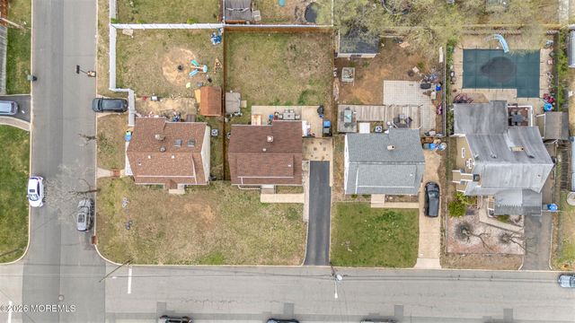 315 Herbert Avenue, Old Bridge, NJ 08857