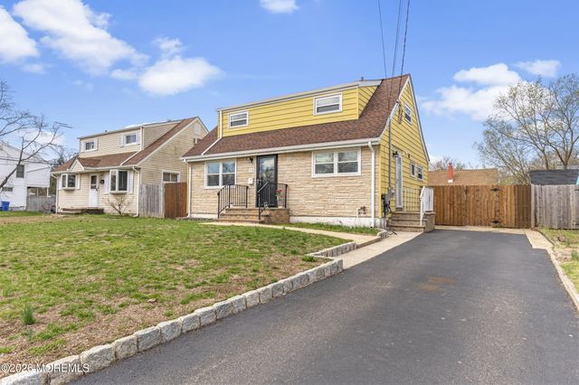 315 Herbert Avenue, Old Bridge, NJ 08857