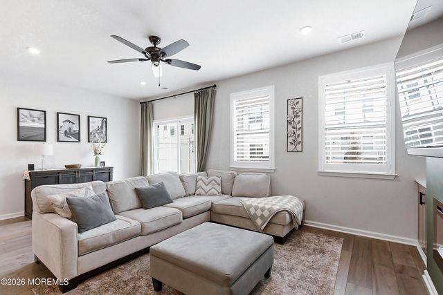 5 Laird Way, Wall, NJ 07753