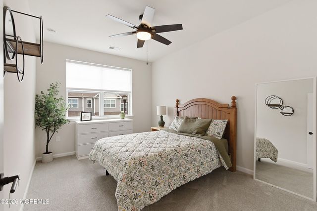 5 Laird Way, Wall, NJ 07753